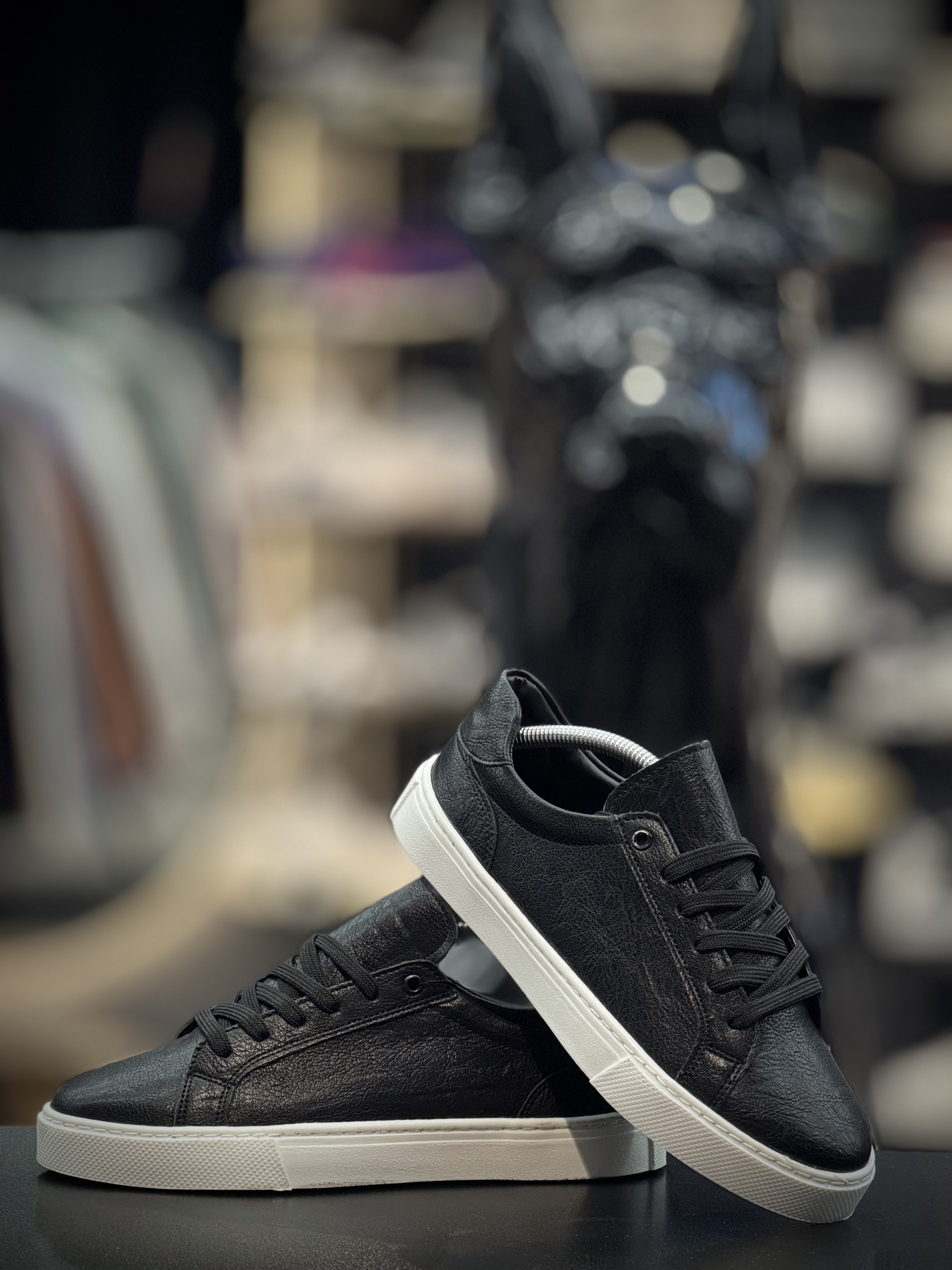 ونس اسپرت کلاسیک 1980