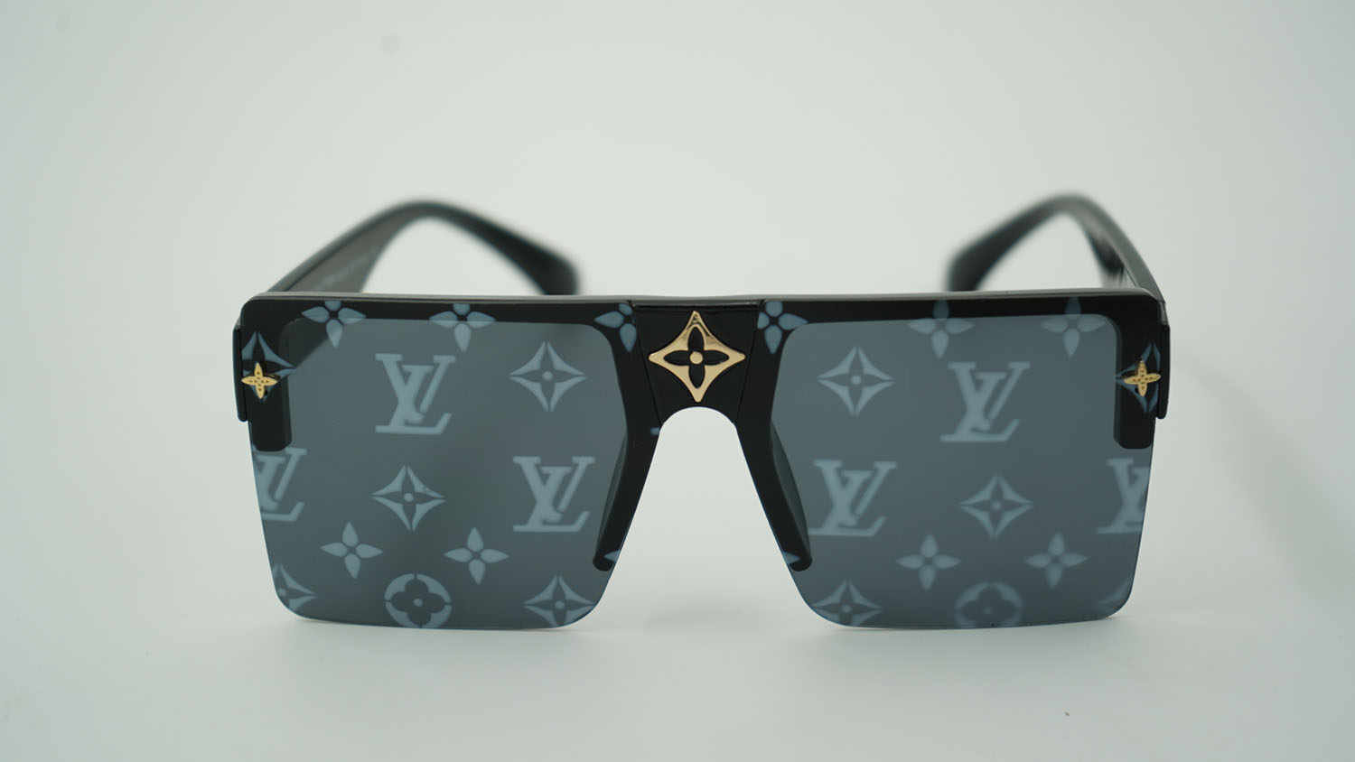 عینک آفتابی Louis Vuitton مدل Flat Top Monogram Lens