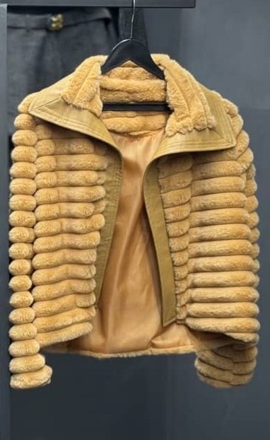 کت زنانه خز بیسکوییتی