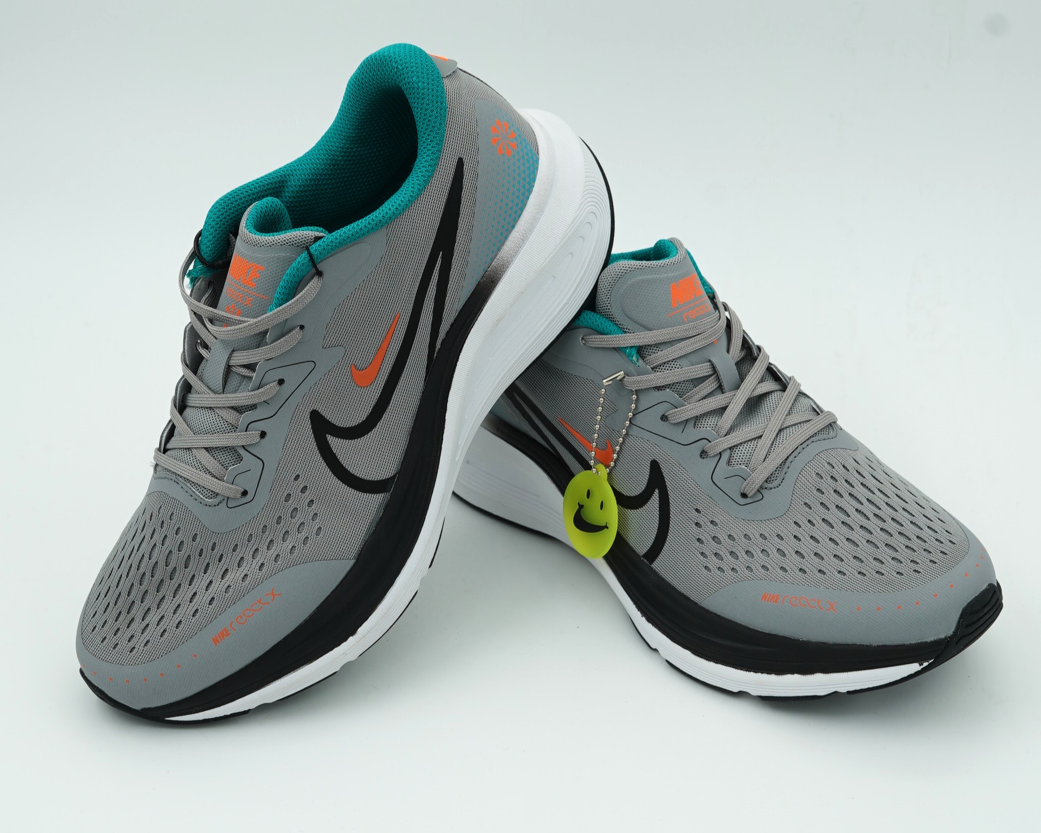 کفش نایک ریکت ایکس (Nike ReactX) رنگ طوسی نارنجی